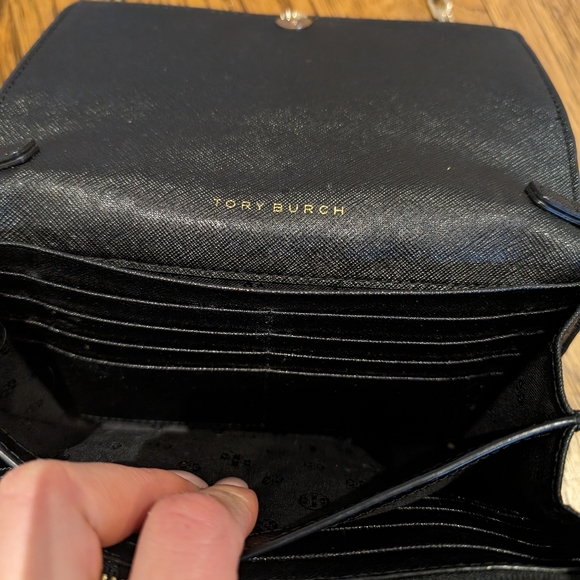 TORY BURCH wallet on chain Great condition - Picture 6 of 9